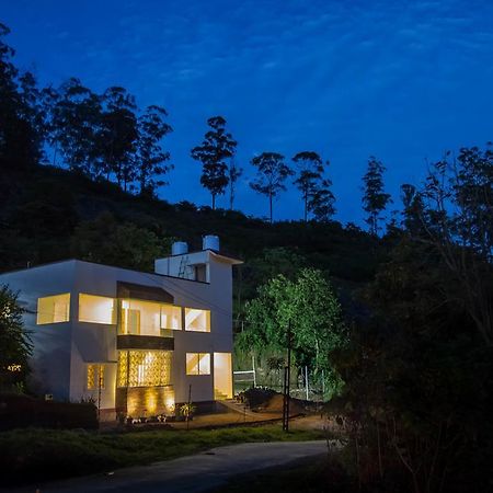 Vālpārai Petra Family Guest House الغرفة الصورة