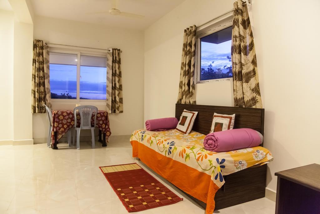 Vālpārai Petra Family Guest House الغرفة الصورة
